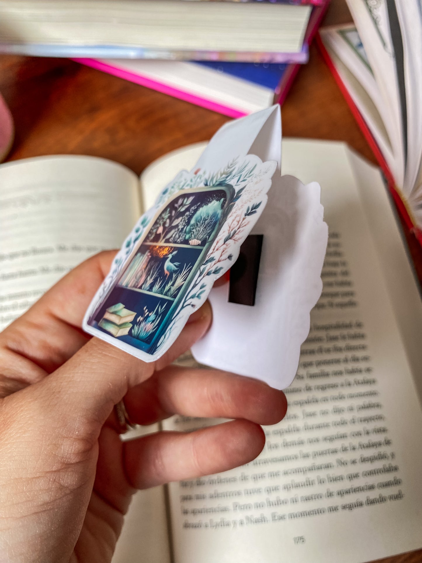 BUTTERFLY BOOKCASE  BOOKMARK