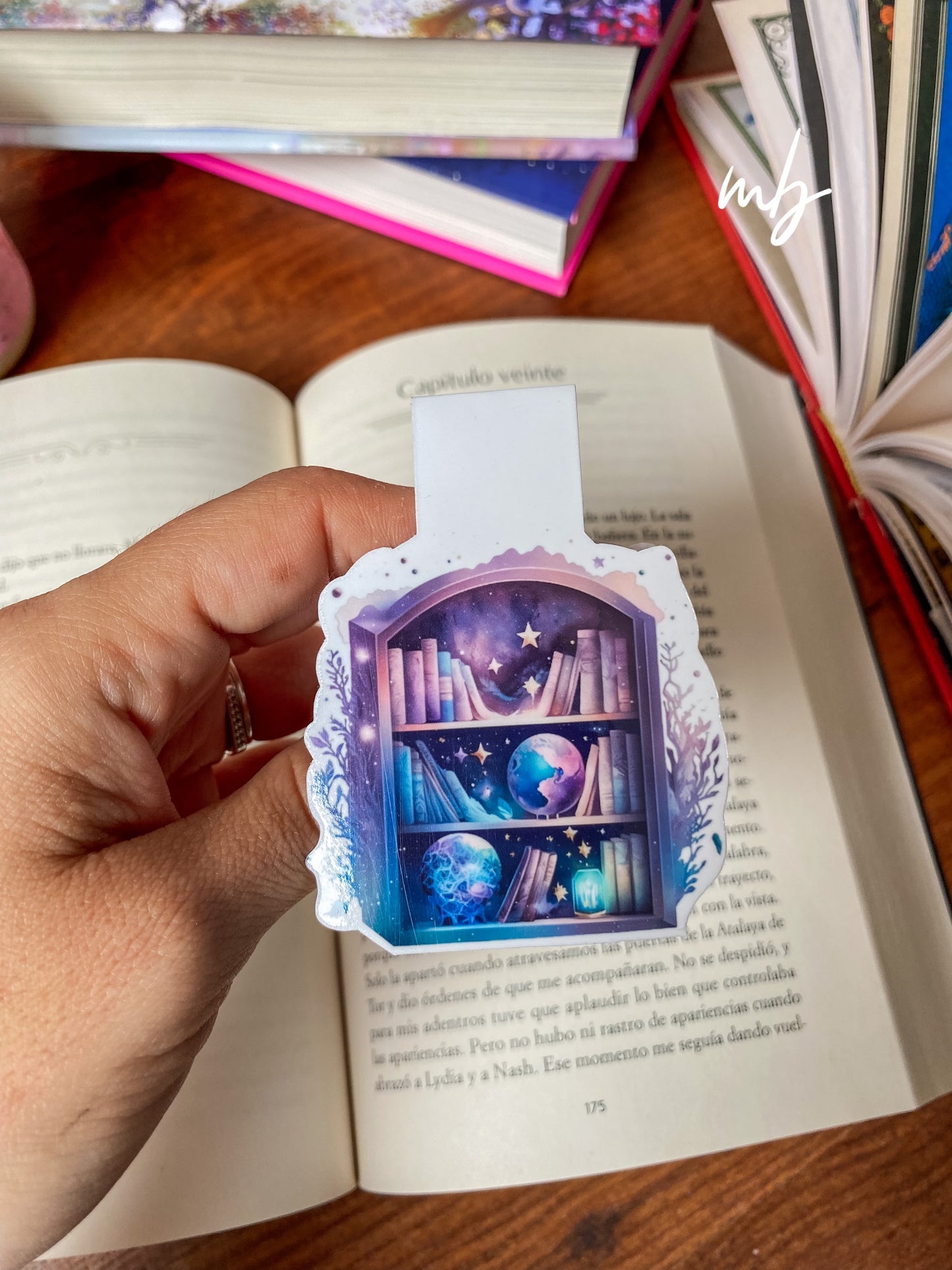 FIRMAMENT BOOKCASE  BOOKMARK